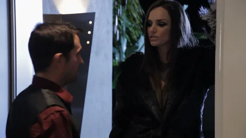 Wicked Cinemacore: Sultry brunette in her backyard oasis